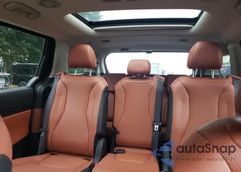 2025 Kia Carnival Sx z USA, uszkodzony, nr VIN KNDNE5K33S6490347